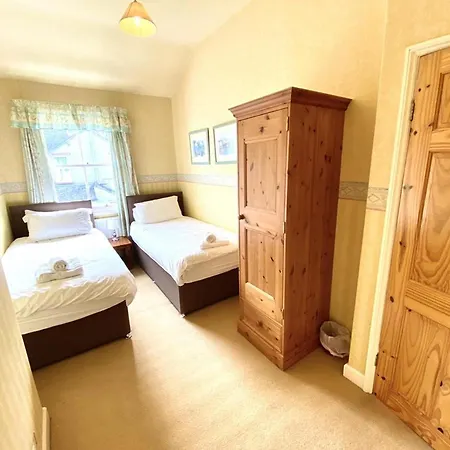 Villa Cosy 2-Bed House In The Heart Of Keswick Keswick  Exterior foto